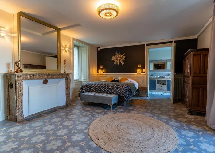 Le Chateau De Manon Apartment *