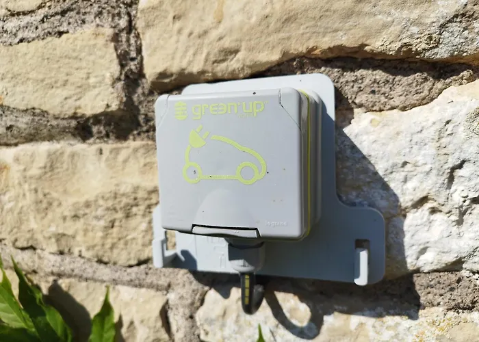 Apartment Le Chateau De Manon Touligny